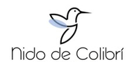 El logo de Nido de Colibri tiene un colibrí.