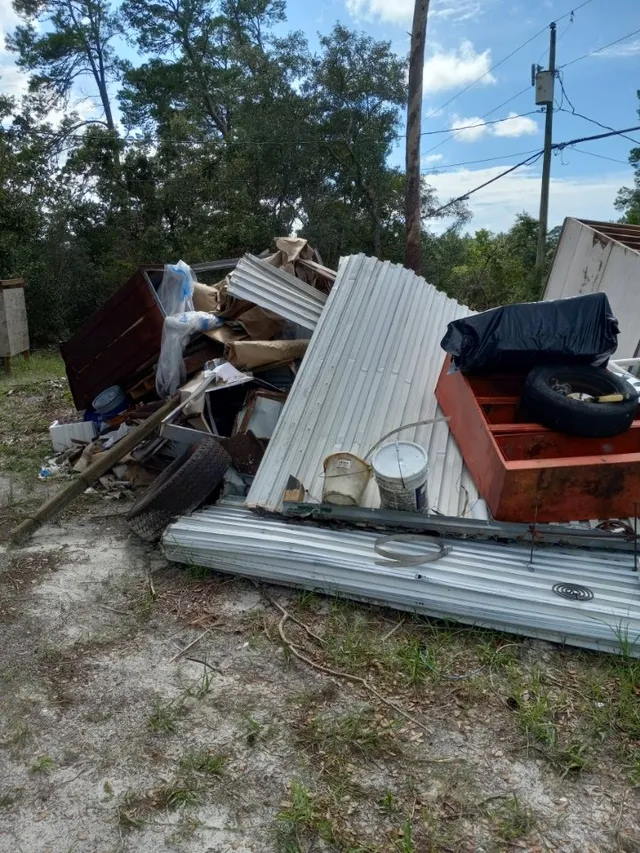 the villages junk haulers near