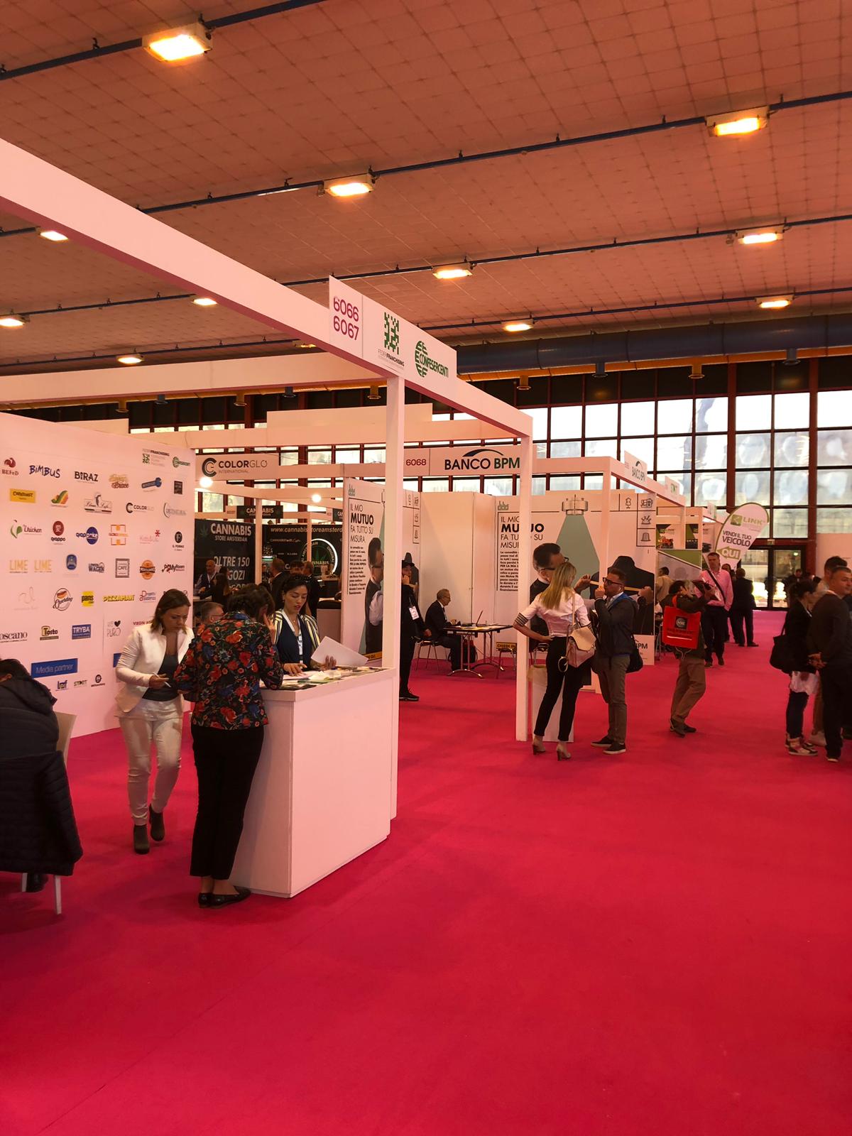 Cusano Stand allestimenti alla fiera Expo Franchising – NapoliCusano Stand allestimenti alla fiera Expo Franchising – Napoli