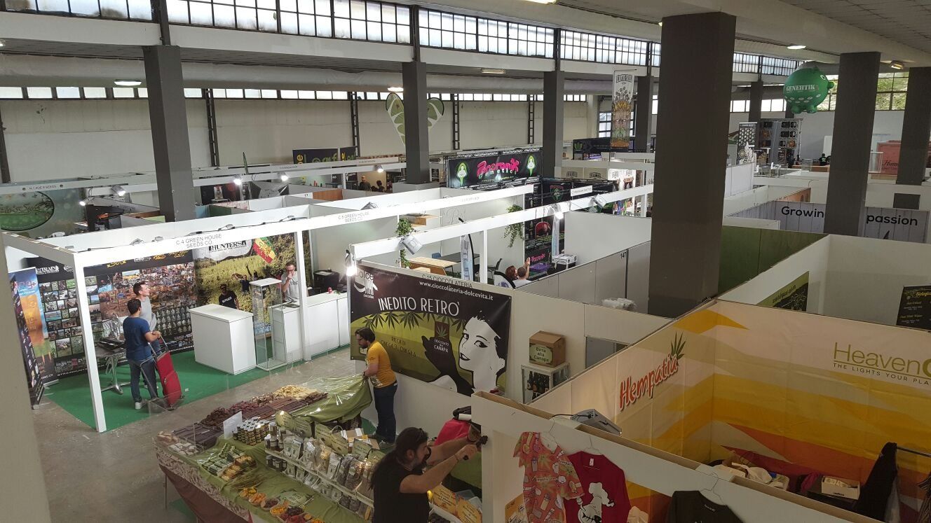 Fiera Canapa in Mostra, Napoli