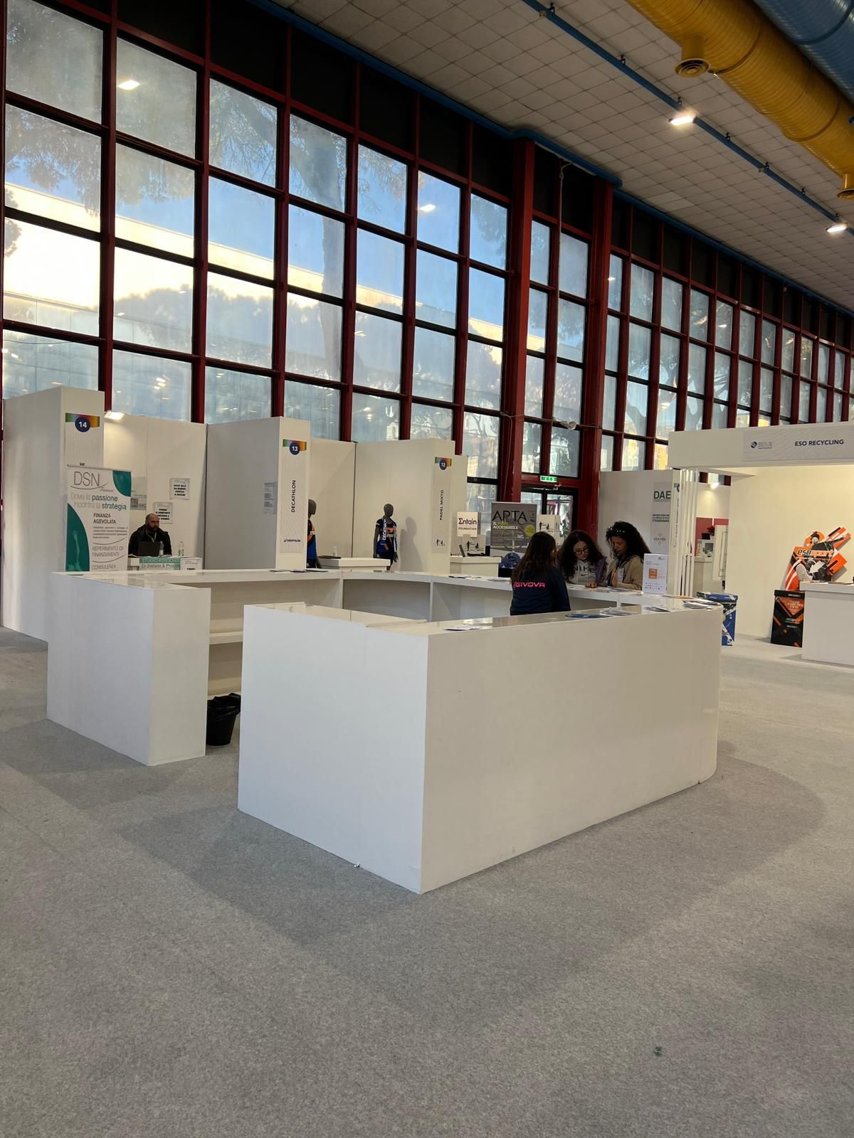 Allestimenti er Padelness, Napoli