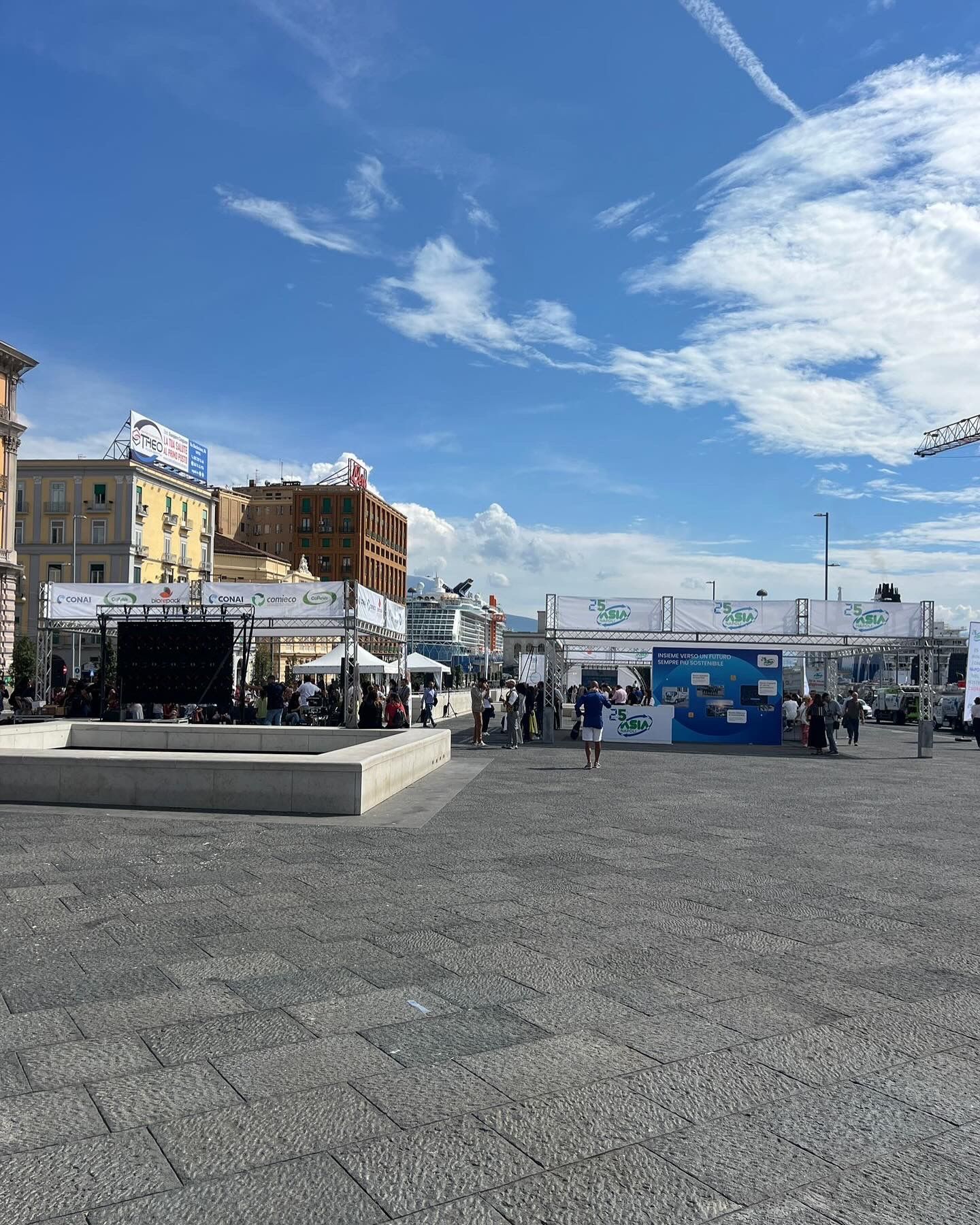 Evento Asia Piazza Municipio, Napoli