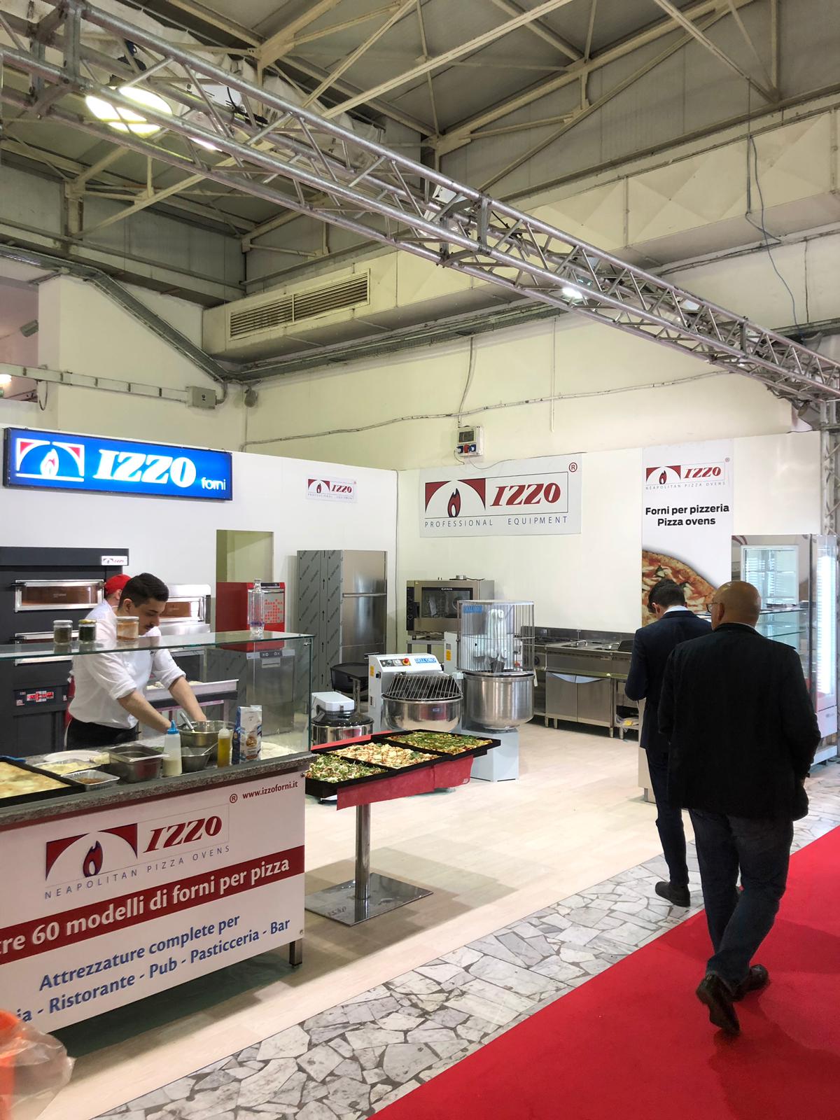 Tutto Pizza Expo Napoli, stand Izzo Forni allestito da Cusano Stand
