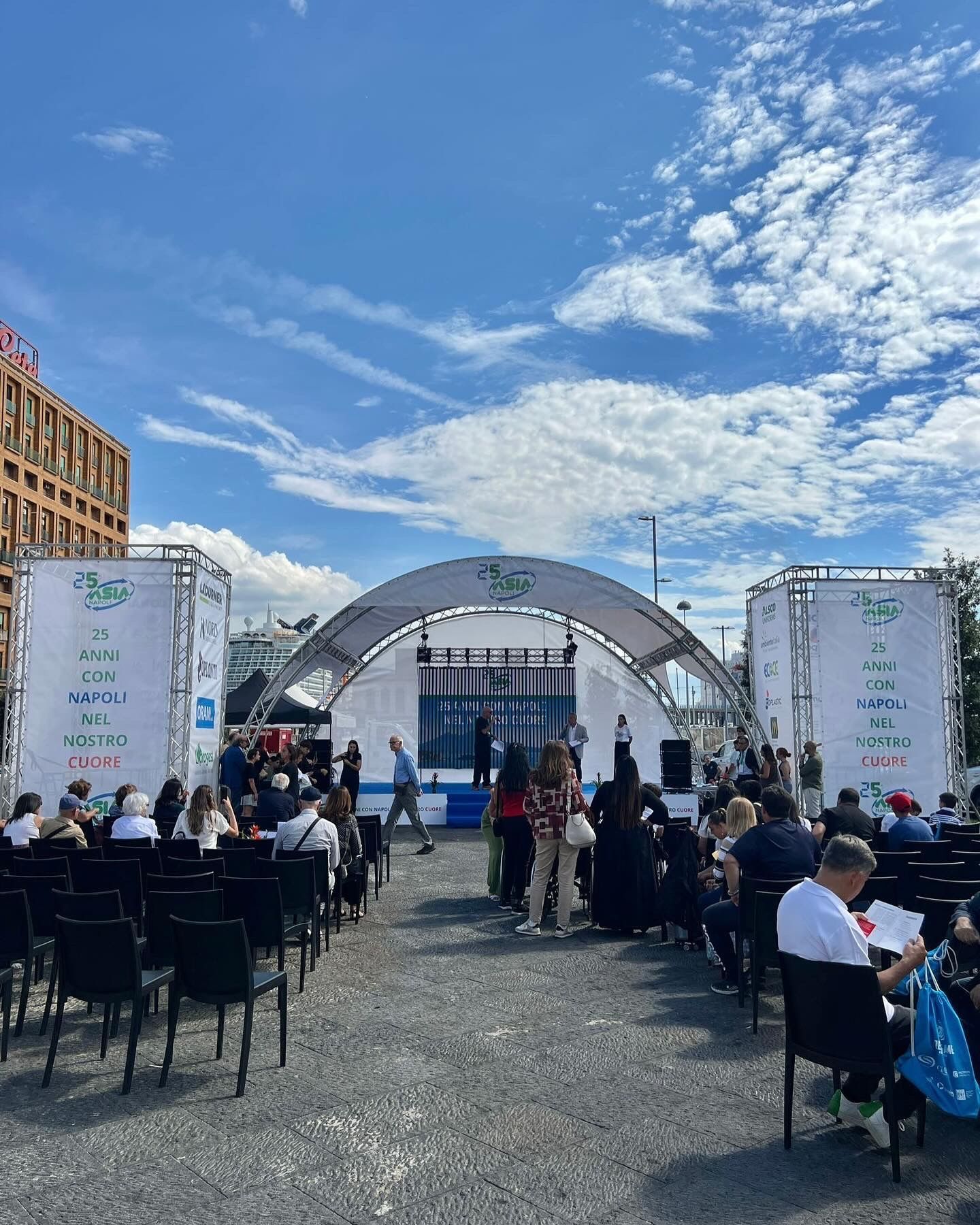 Evento Asia Piazza Municipio, Napoli