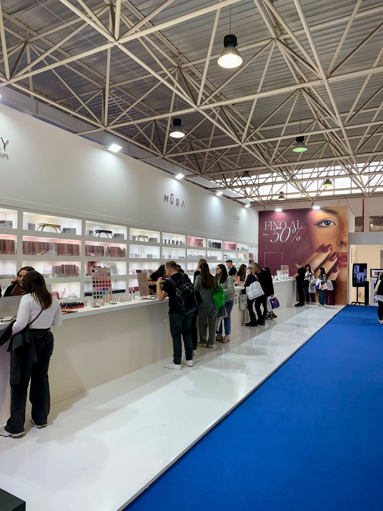 Allestimento stands ad Aestetica Napoli 2025 Mostra d'Oltremare