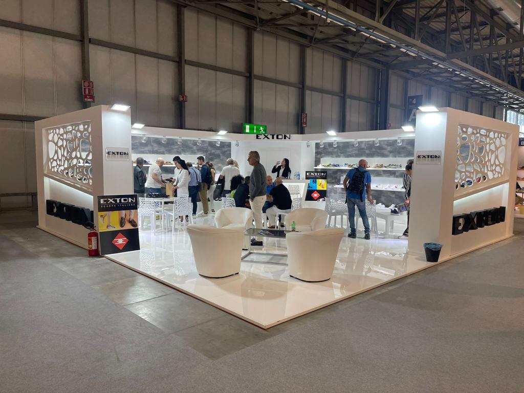 Allestimenti Cusano Stand, Fiera Micam Milano, stand Exton