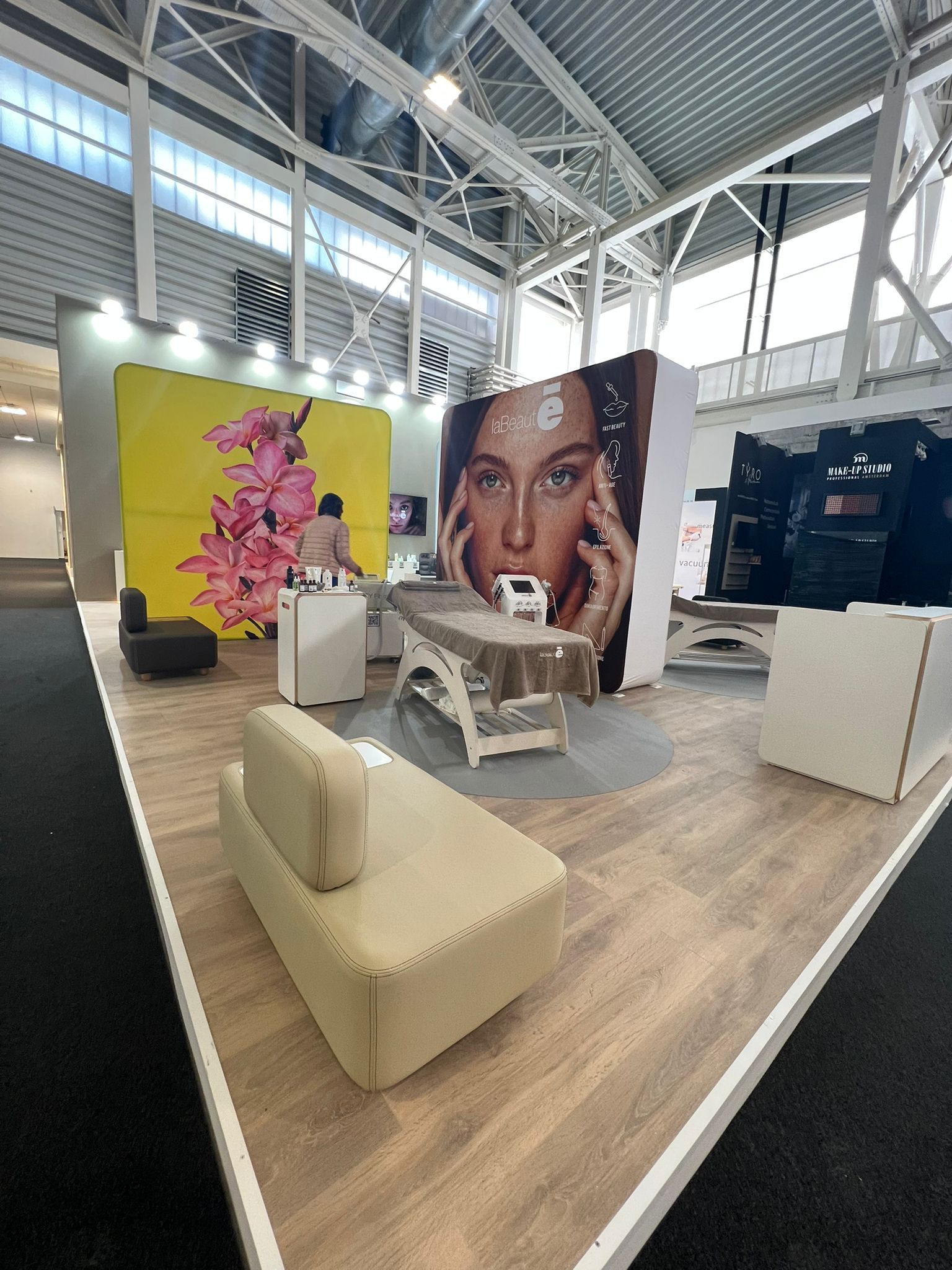 Stand La Beautè, Cersaie Bologna