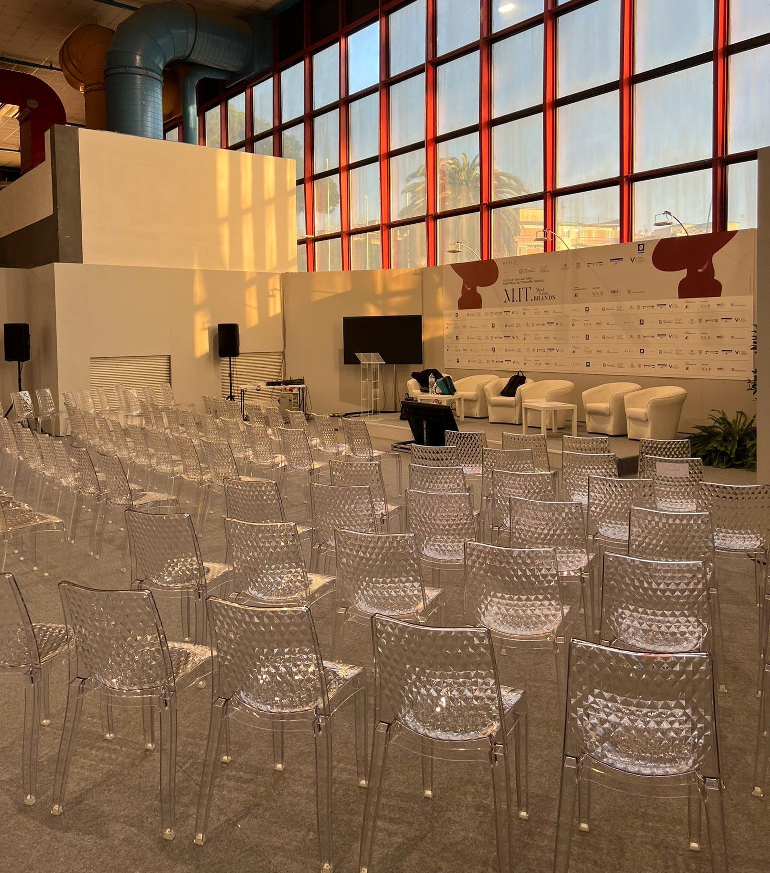 Sala convegni MIT Meet Italian Brands, Napoli 2'024