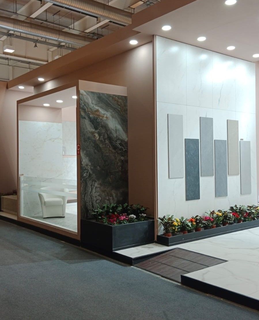 Stand allestito per Emcer al Cersaie