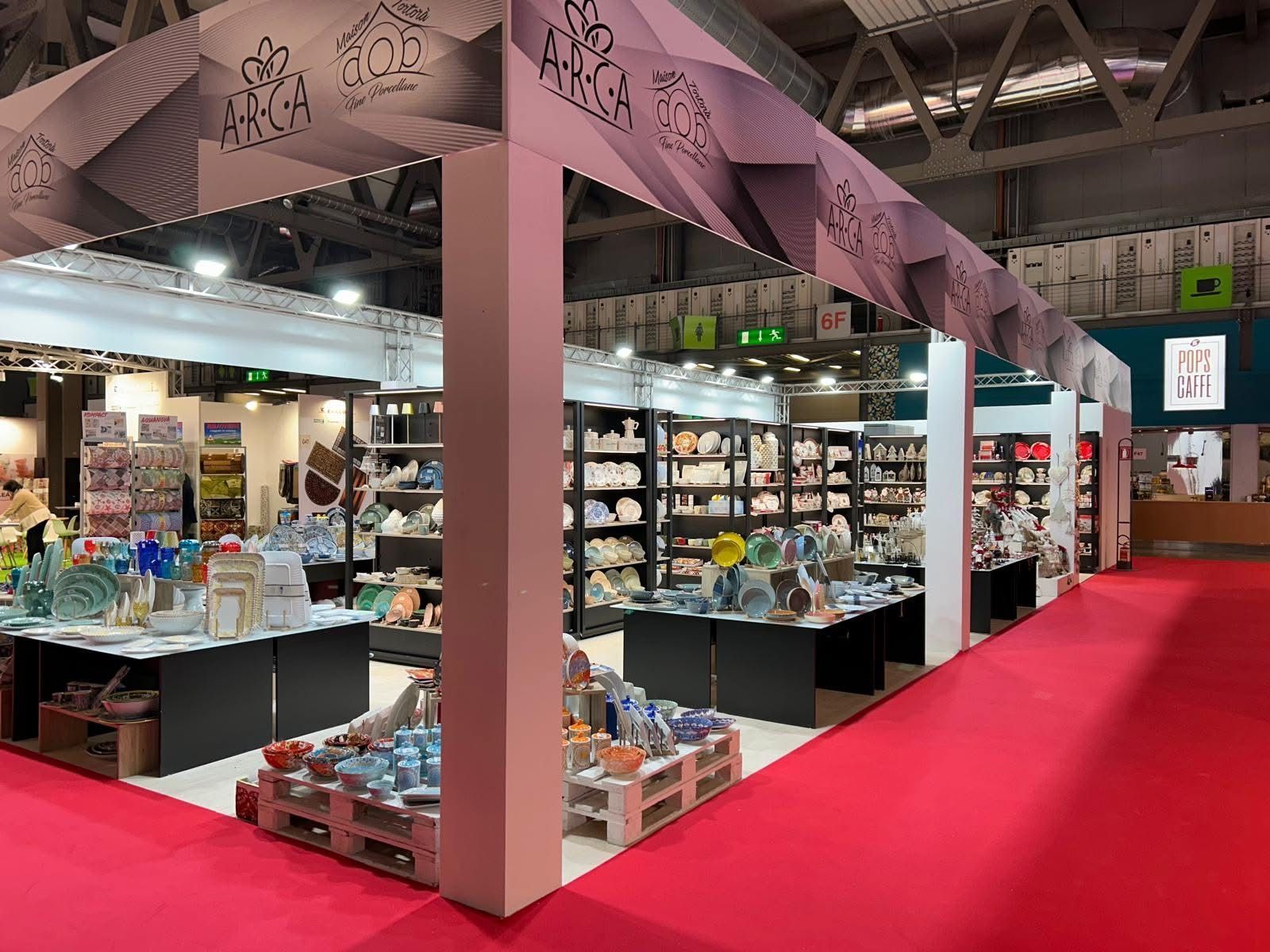 Stand allesttito alla fiera Homi MIlano