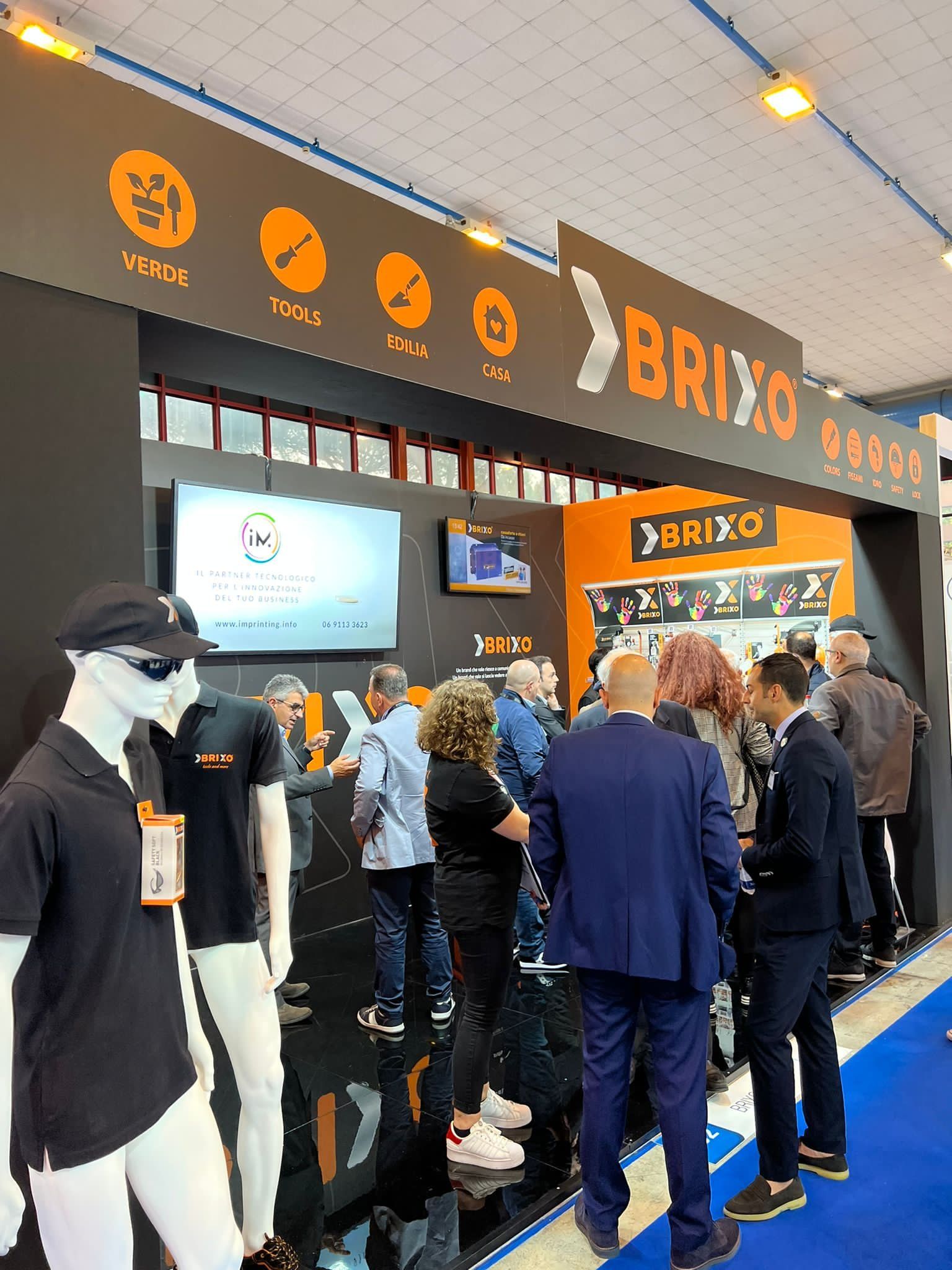 Stand Brixo Fiera della ferrmenta Siferr Napoli