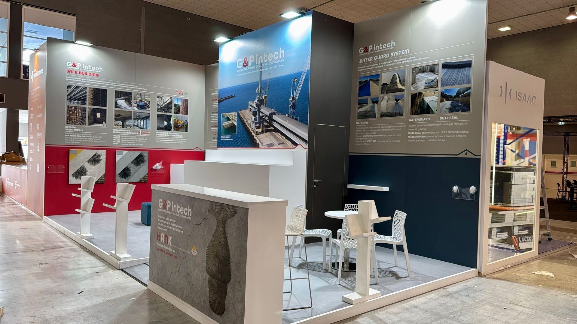 Stand per G&P Intech alla Fiera Saie, Bari