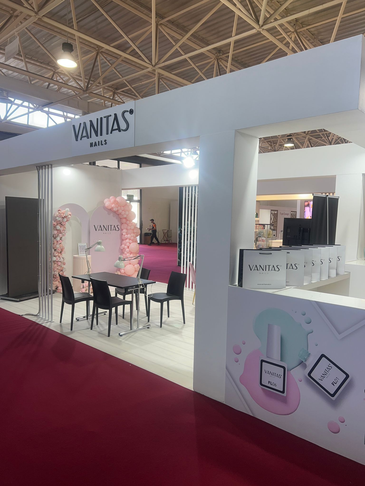 Stand Vanitas, Fiera Aestetica 2024, Napoli