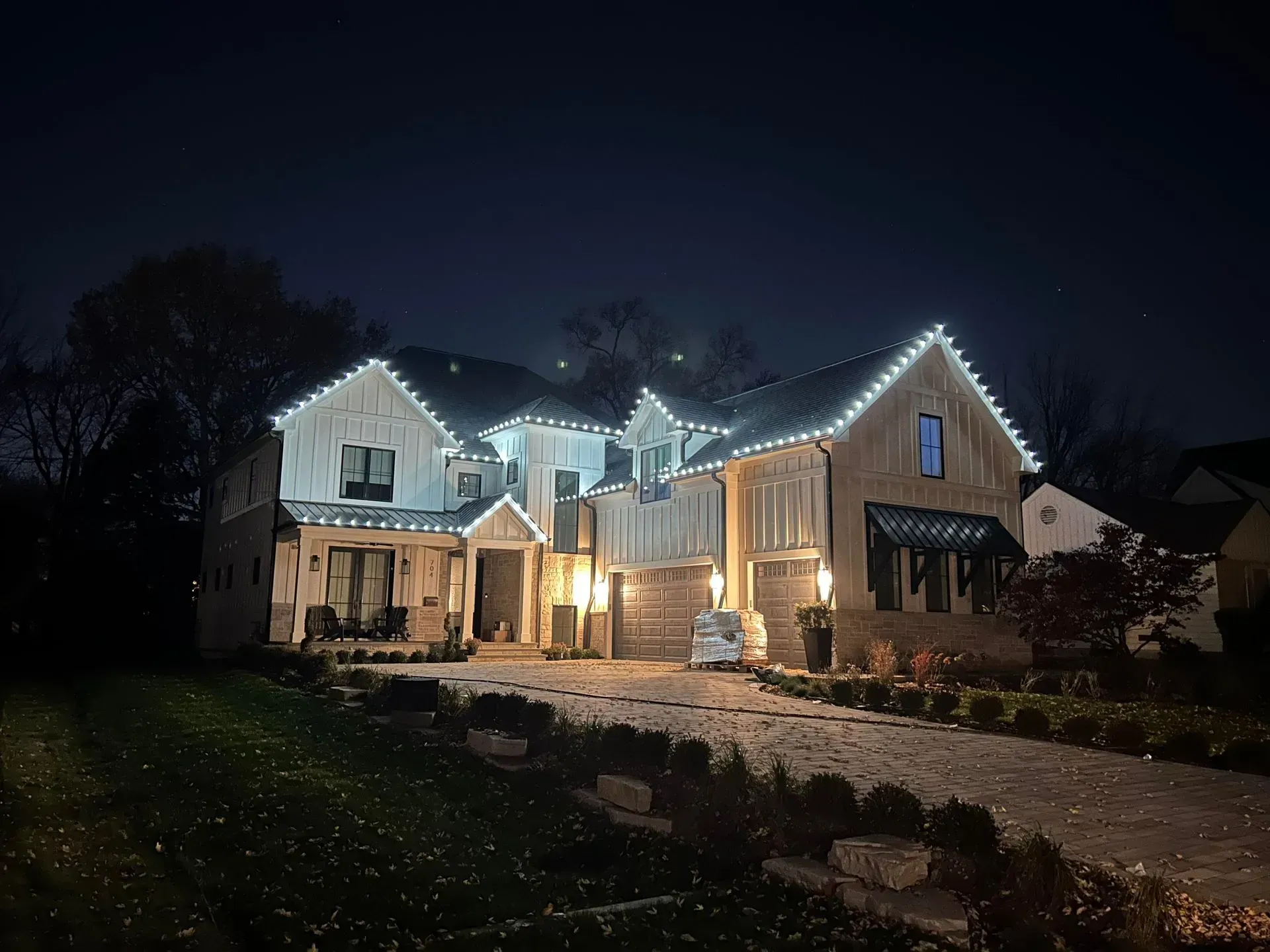 Yellow Lights - Lake Zurich, IL - Peter’s Power Wash Services