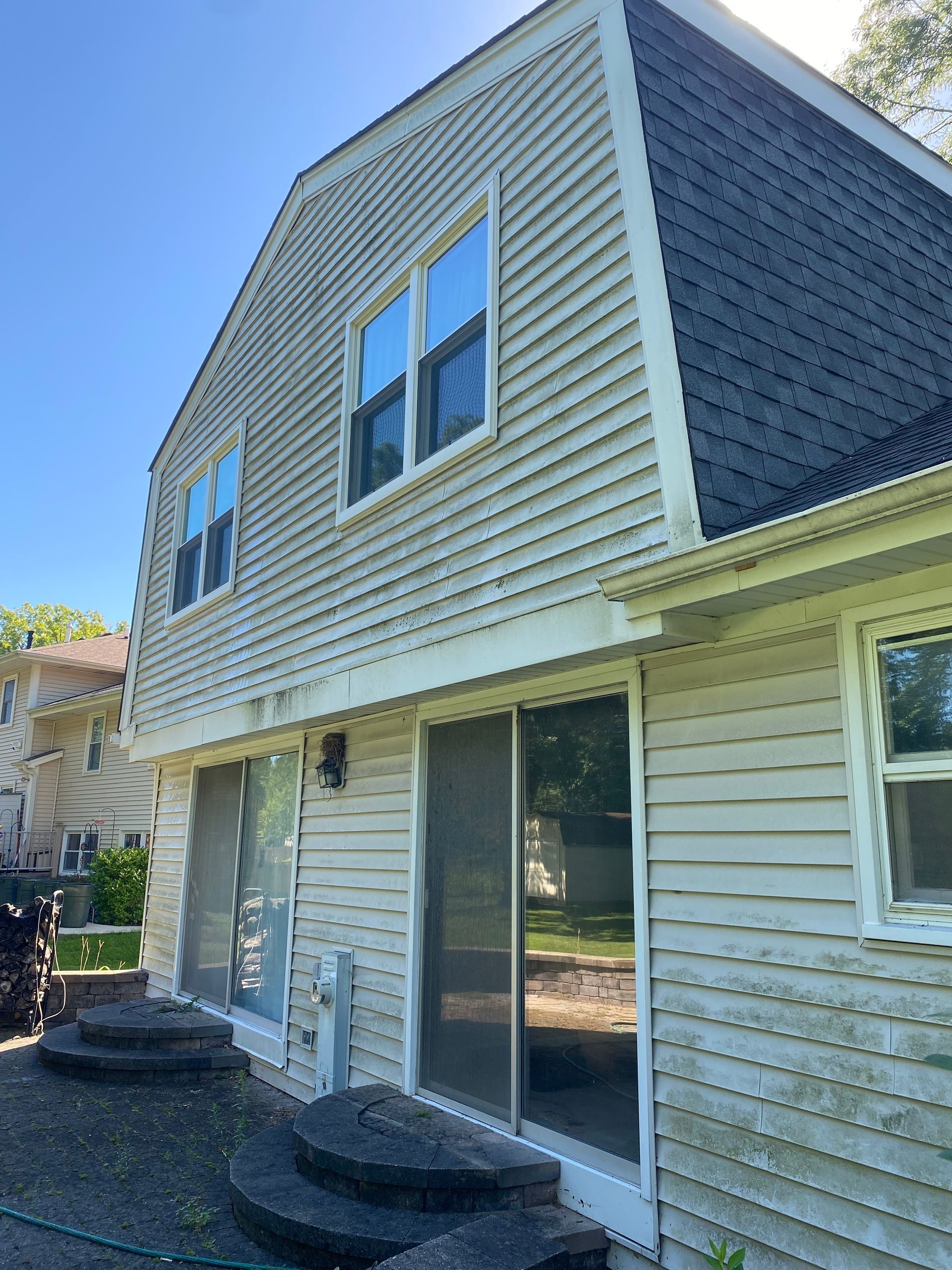 Dirty New Siding - Lake Zurich, IL - Peter’s Power Wash Services