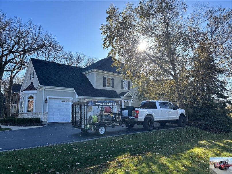Image of a house in Lincolnshire, IL that is getting a complete  power wash service