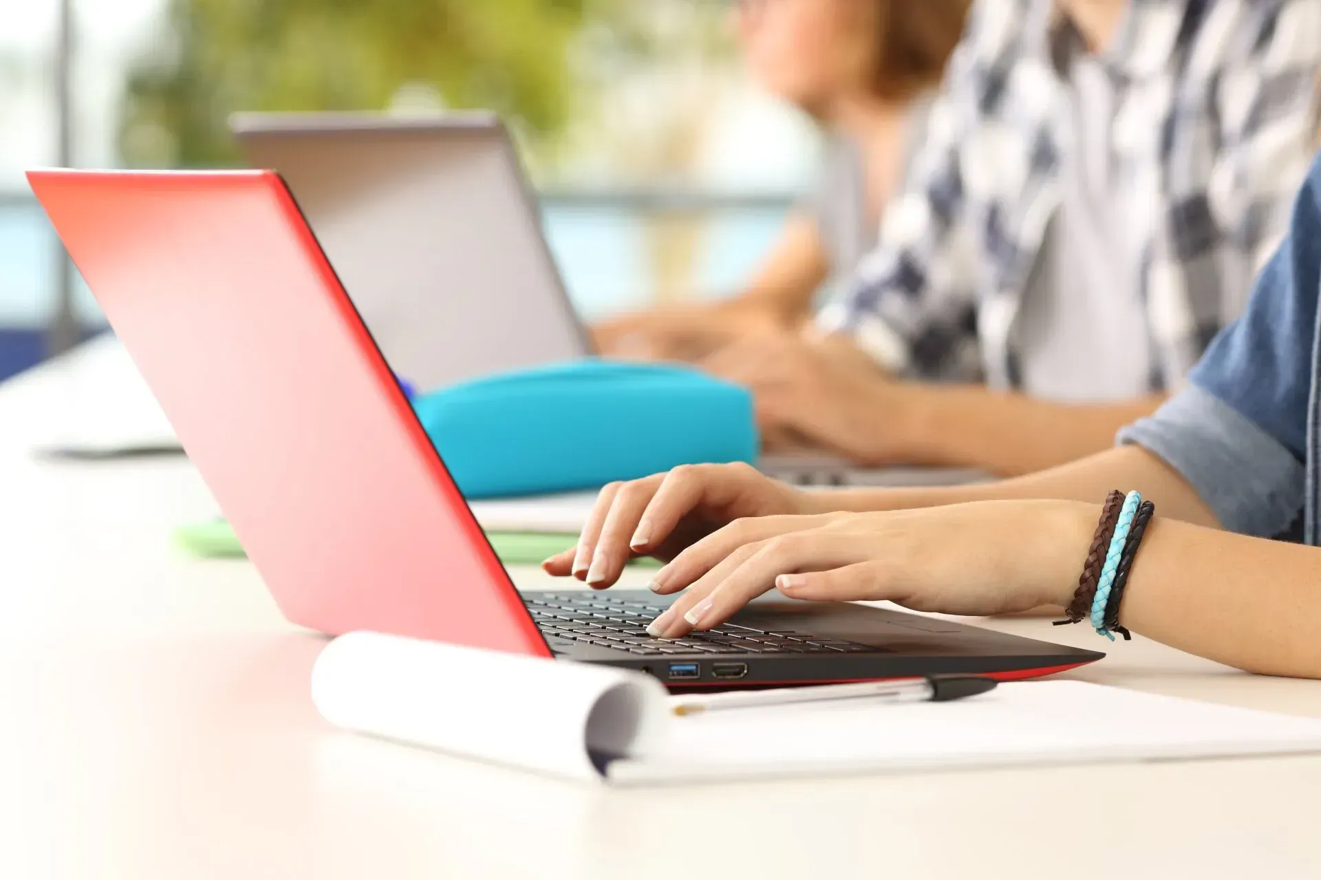 Social Media Posting Services