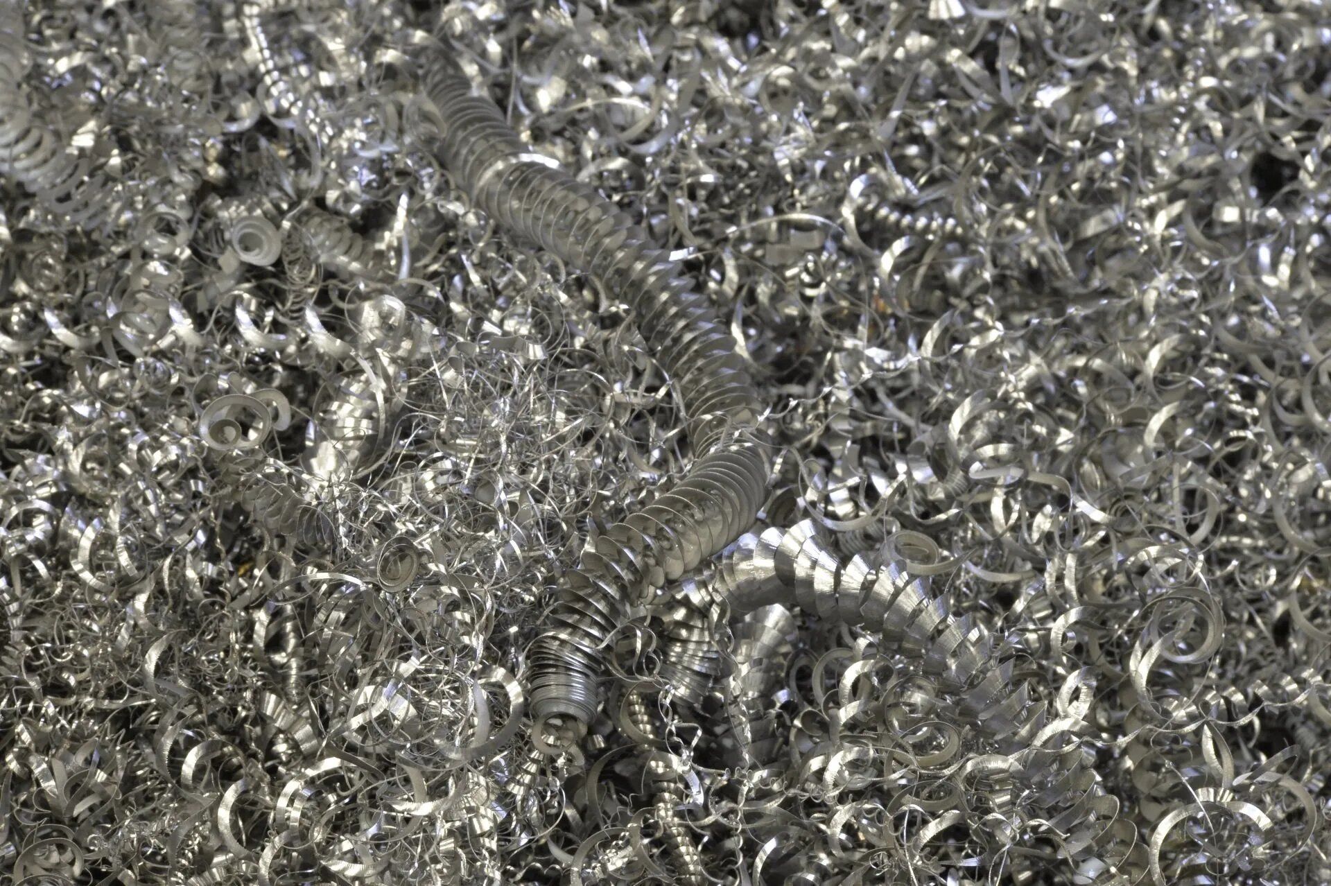 raccolta e commercio rottami metallici a Monza e Brianza