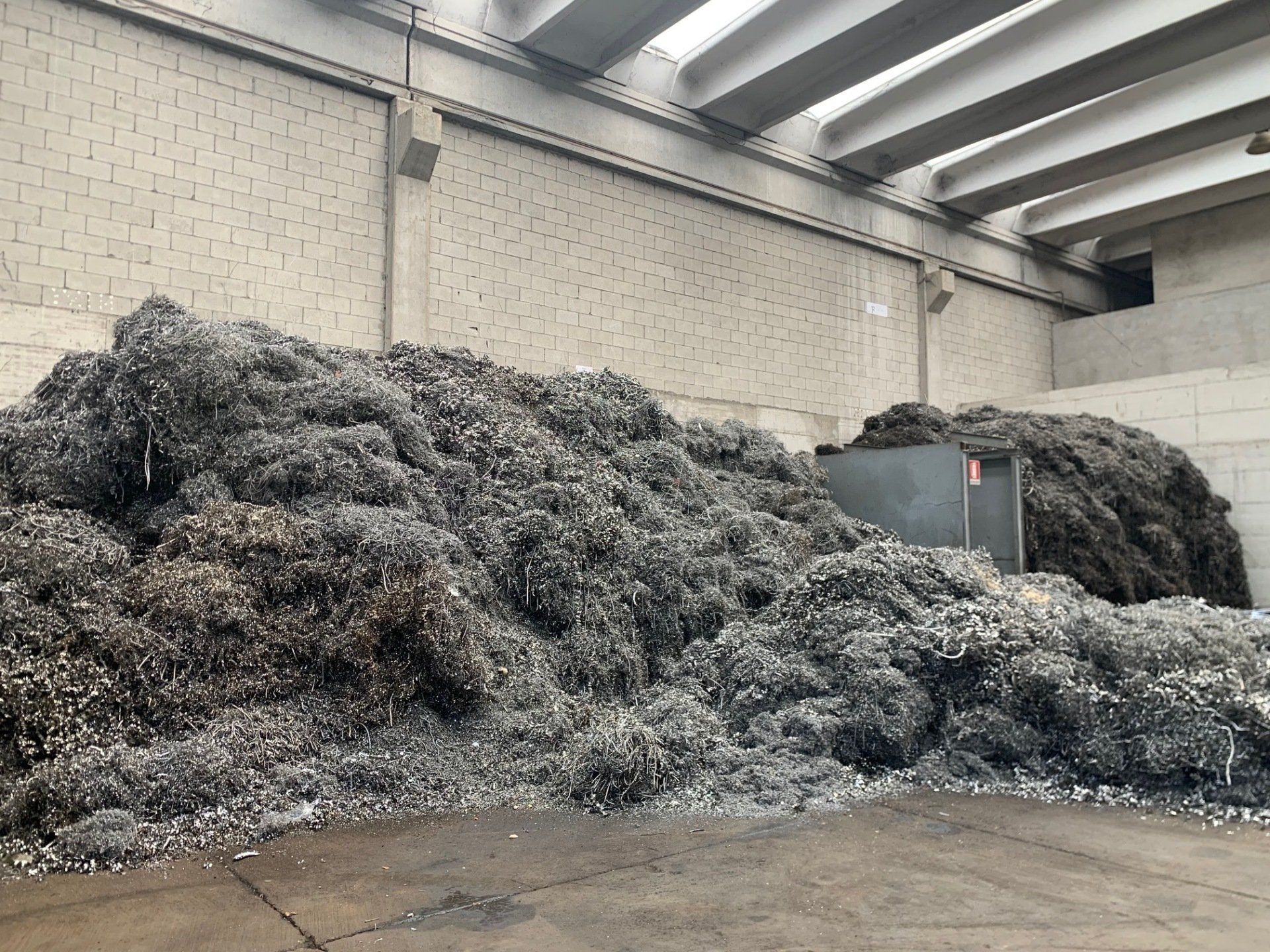 lavorazione di rottami metallici