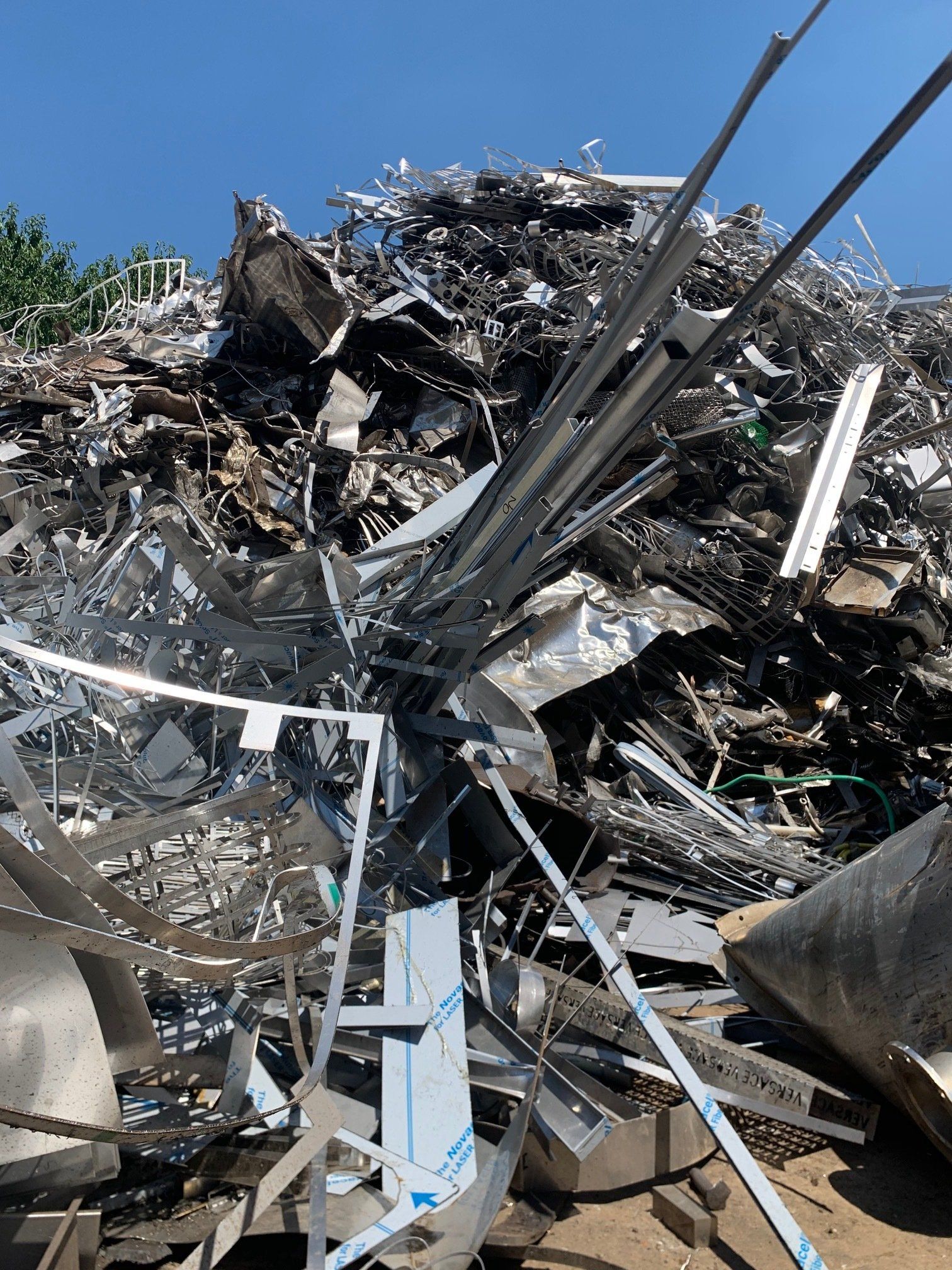 raccolta e commercio rottami metallici Monza e Brianza