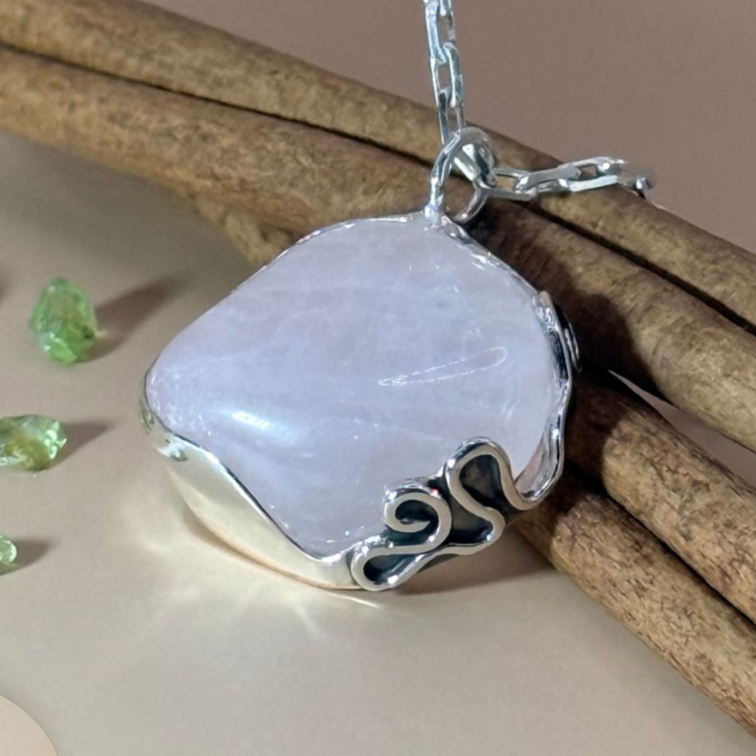 Handgemaakt zilveren oorbellen met emaille – uniek kunstzinnig ontwerp