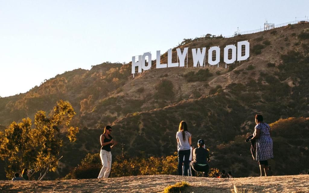 Take a hike to see the Hollywood sign