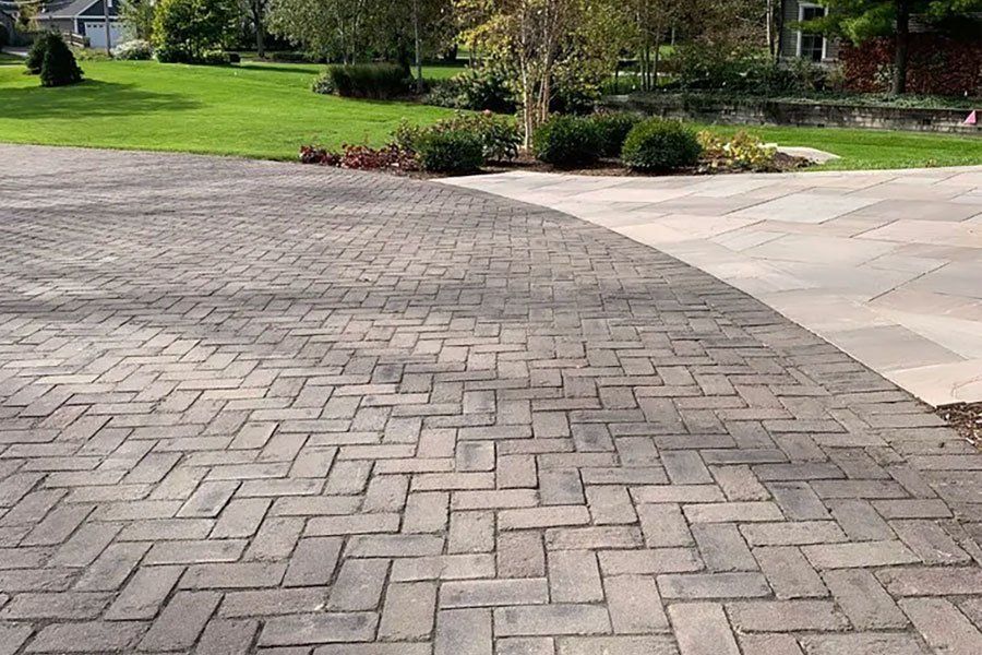 Belden Black Paver Modular Full Size Face Brick