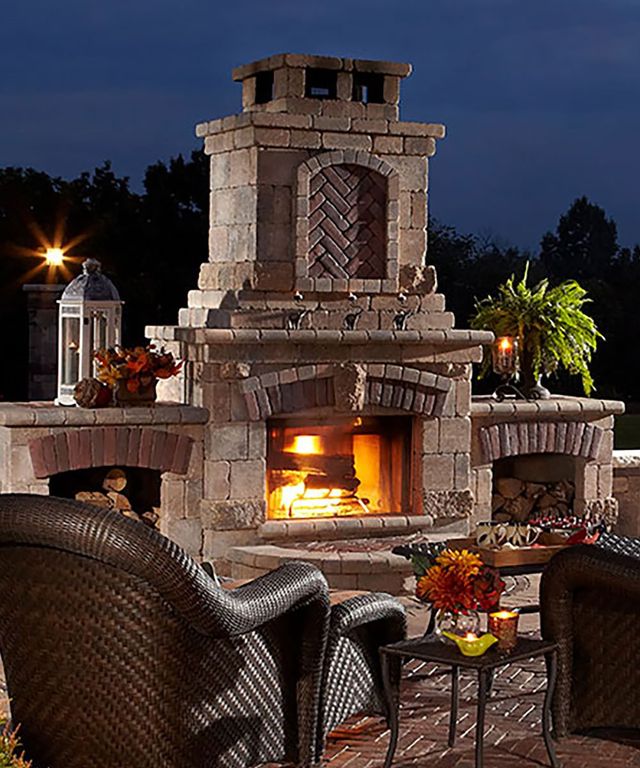 Pre Built Outdoor Fireplaces, image size:640x768