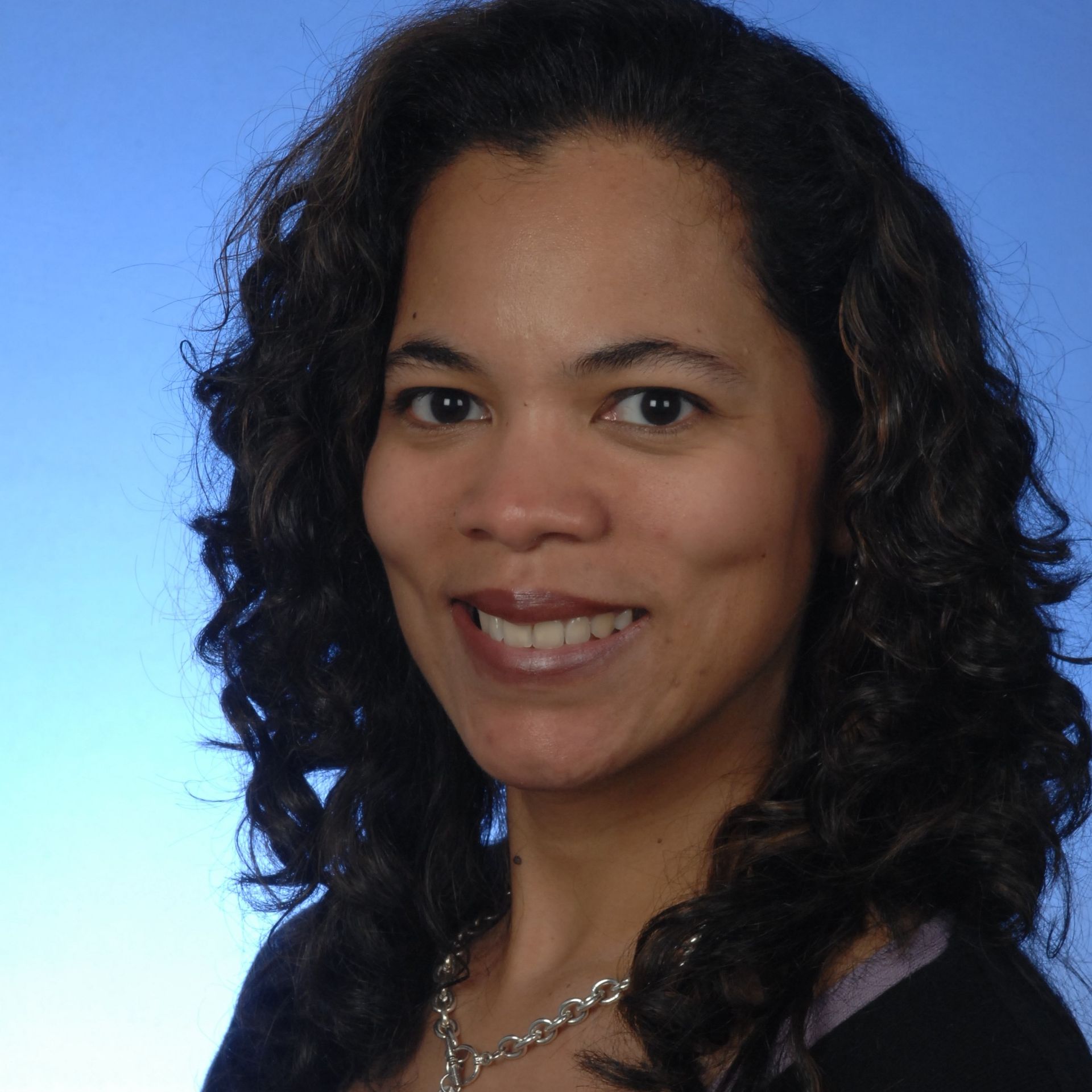 Kim King-Mayonet