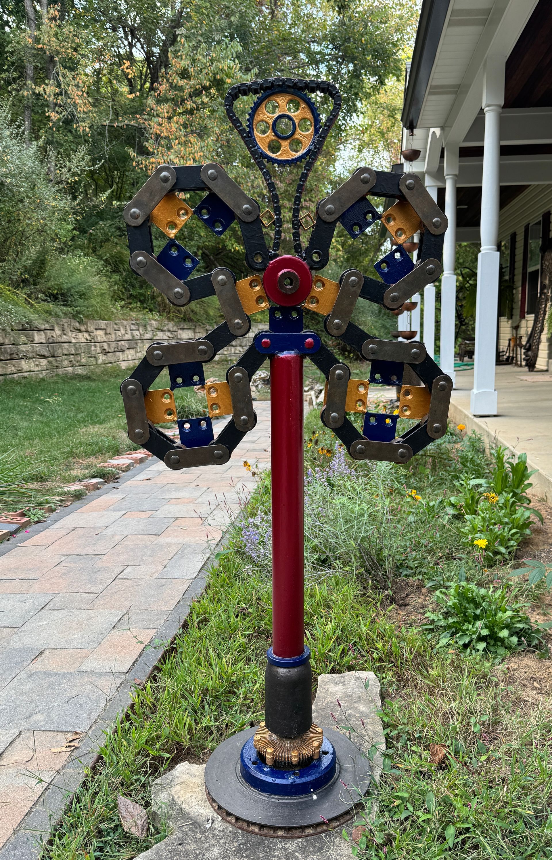 Stauder's metamorphic metal sculpture kinetic art