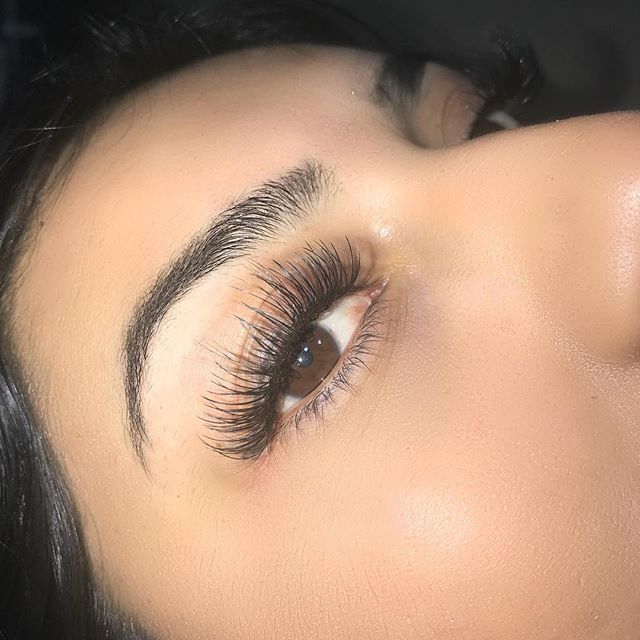 Sacramento Eyelash Extensions by Blinx & Beauty