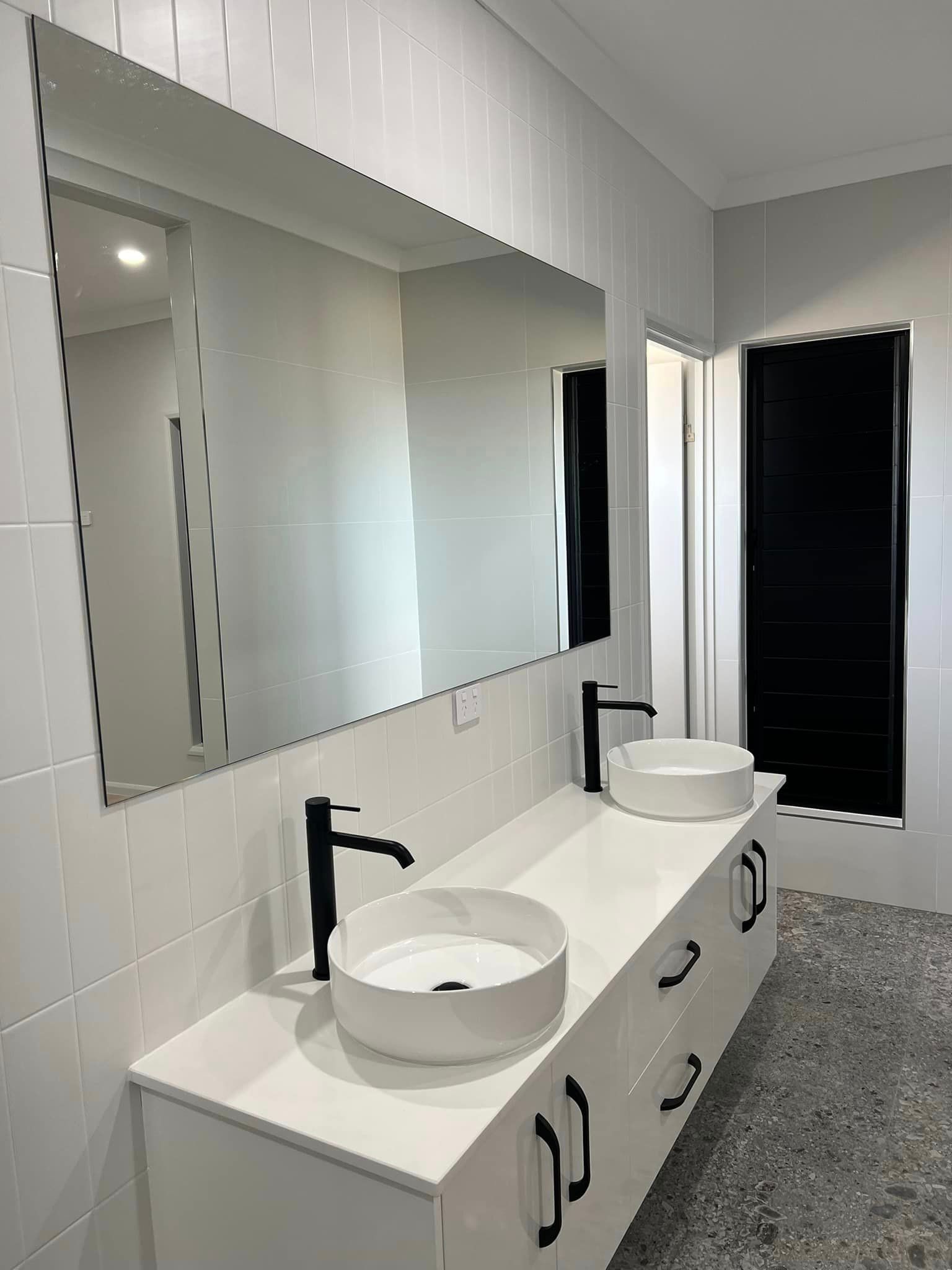 Two Sink and Large Mirror — Simon Bell Constructions in Alice River, QLD