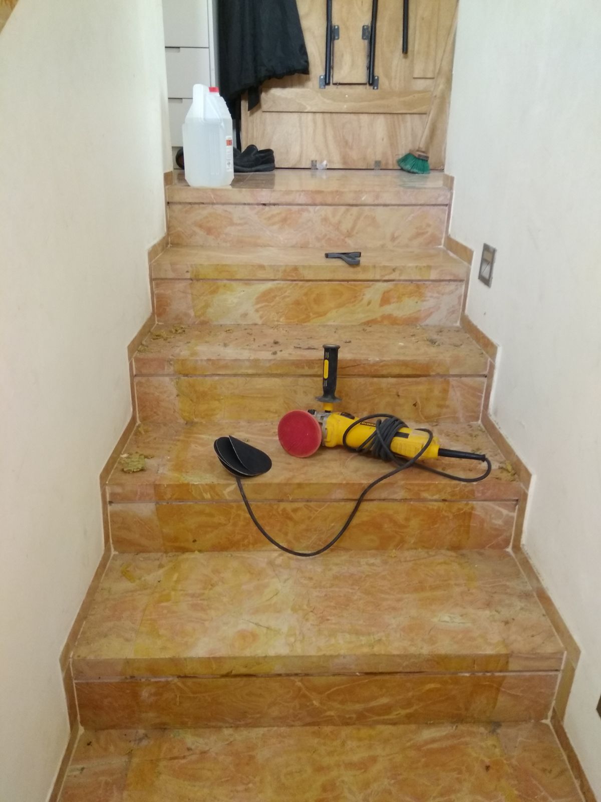 polishing staircase