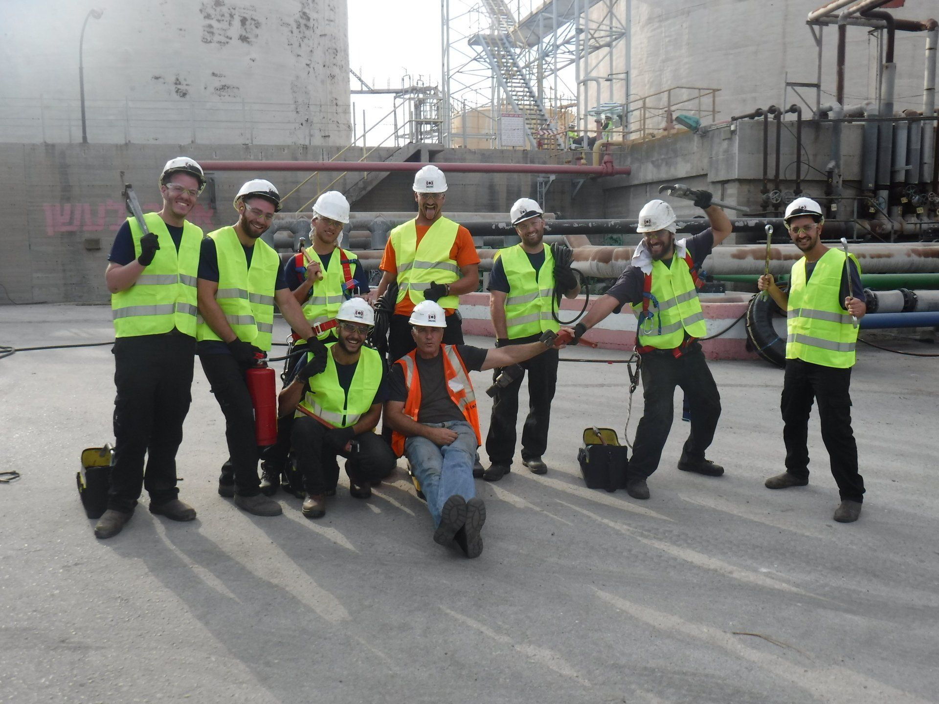 הצוות של פרש אנד קלין בשטח