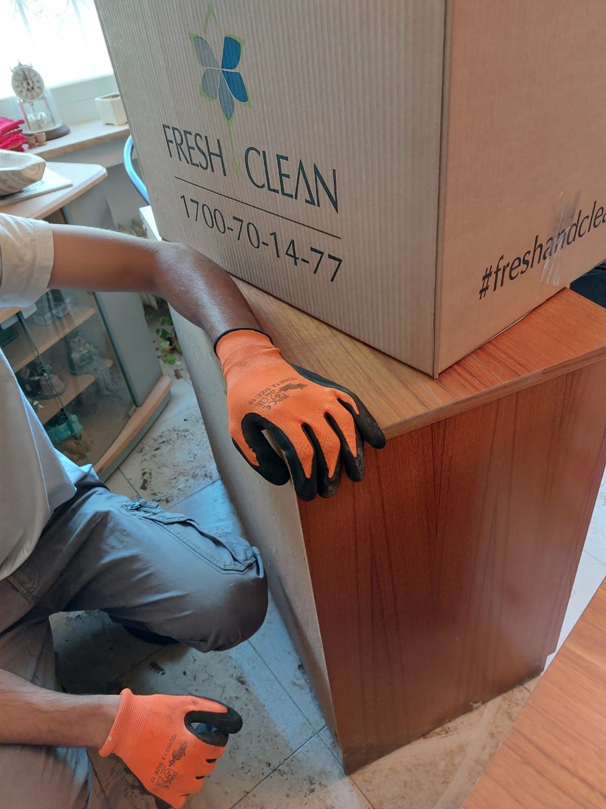 מיון ופינוי תכולה שניזוקה במהלך שיקום נזק