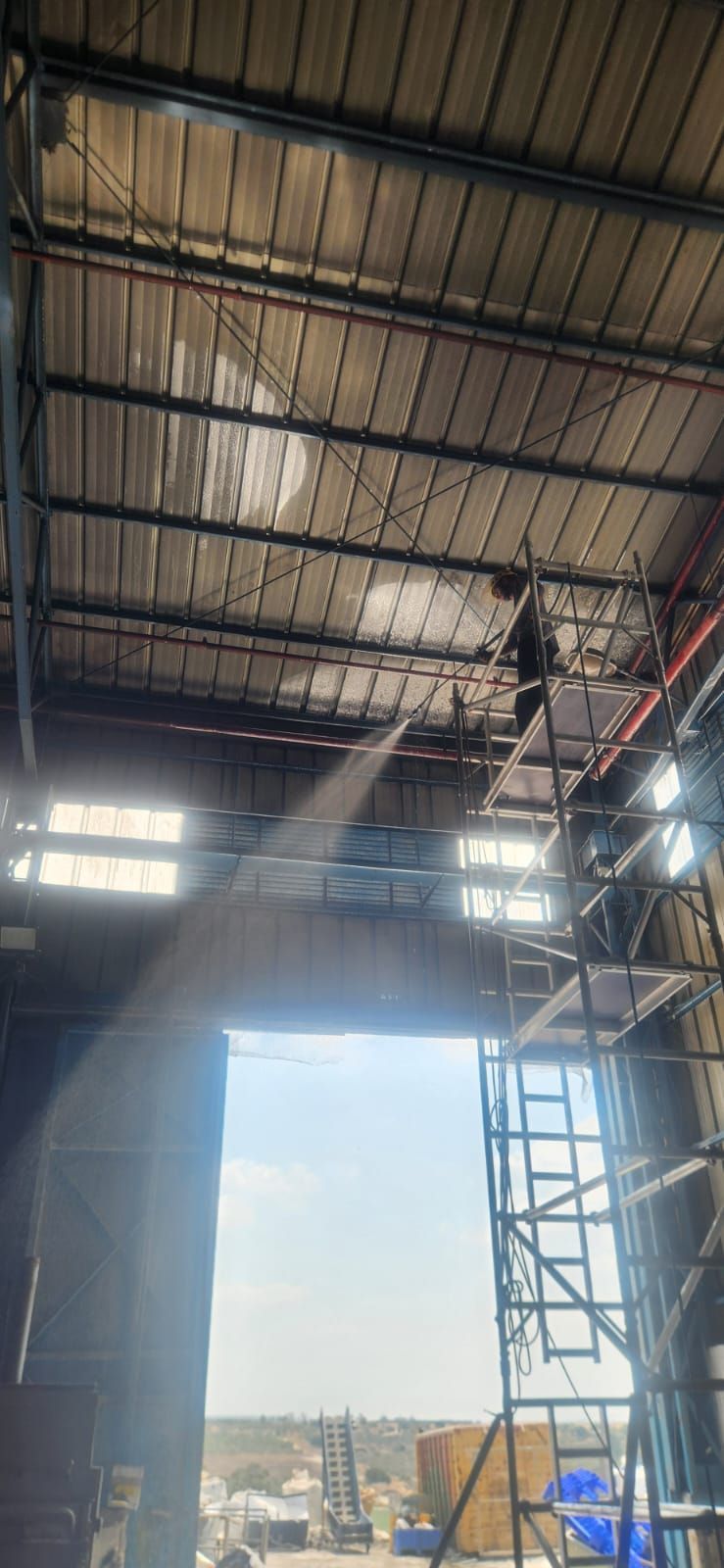 פיגומים, ביצוע עבודות גובה , שטיפה בלחץ 