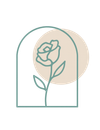Rosa desenhada à mão dentro de um arco verde, com um círculo bege suave ao fundo.