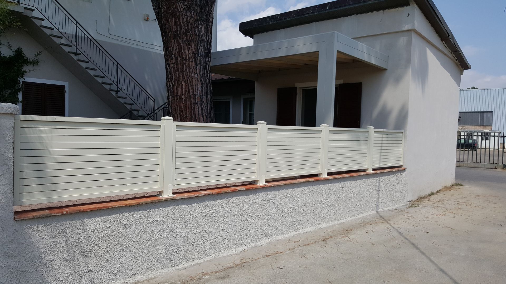 GRIGLIATI E FIORIERE