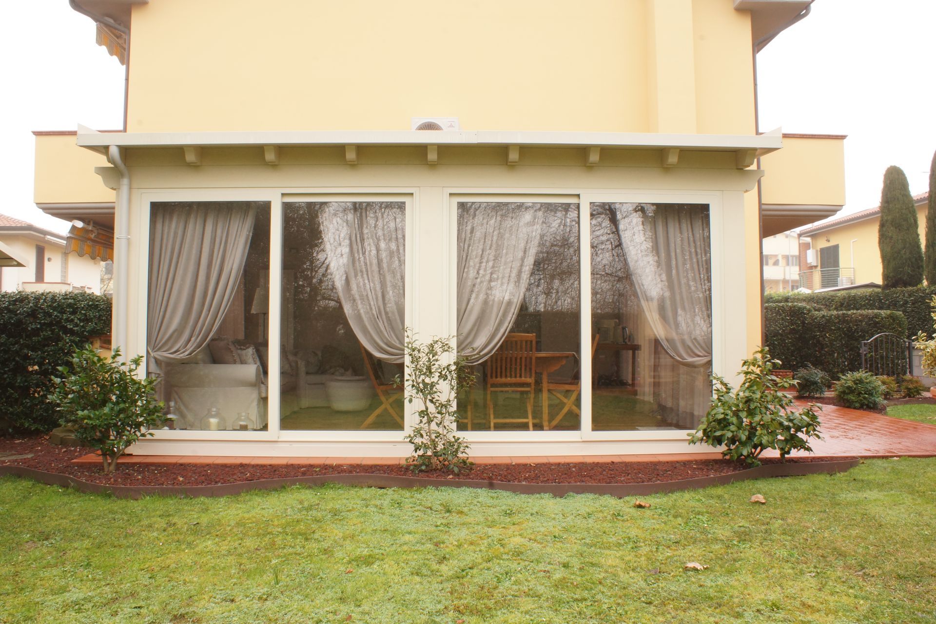 Verande strutture chiuse 02