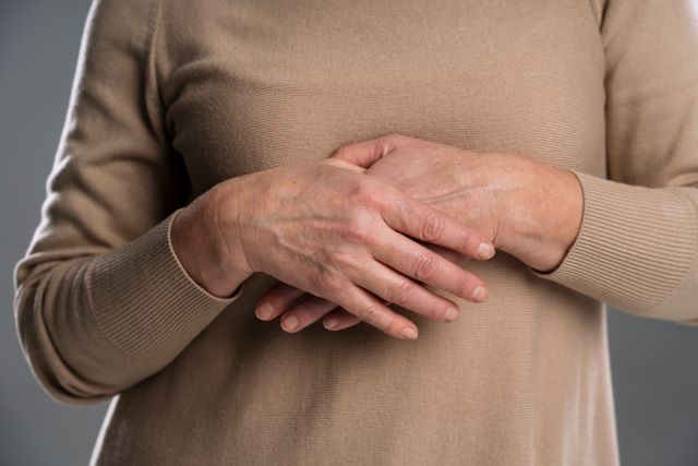 ARTRITE REUMATOIDE, ORMONI FEMMINILI E ABITUDINI POCO SALUTARI