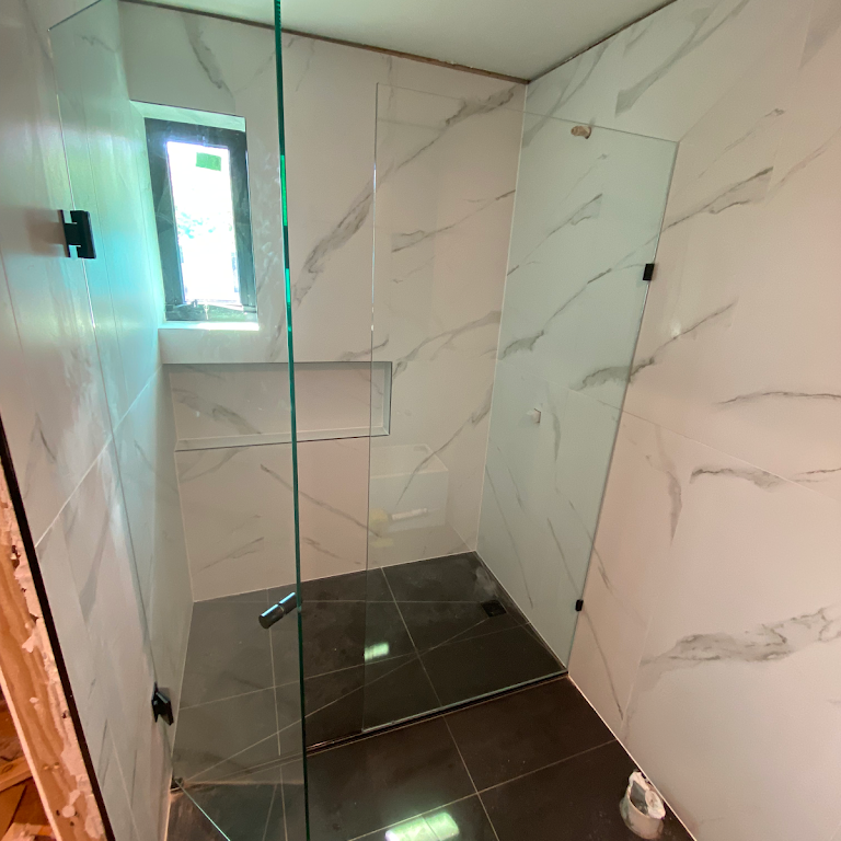 Trending Glass Shower Design — Melbourne, VIC — Sunrise Shower Screens