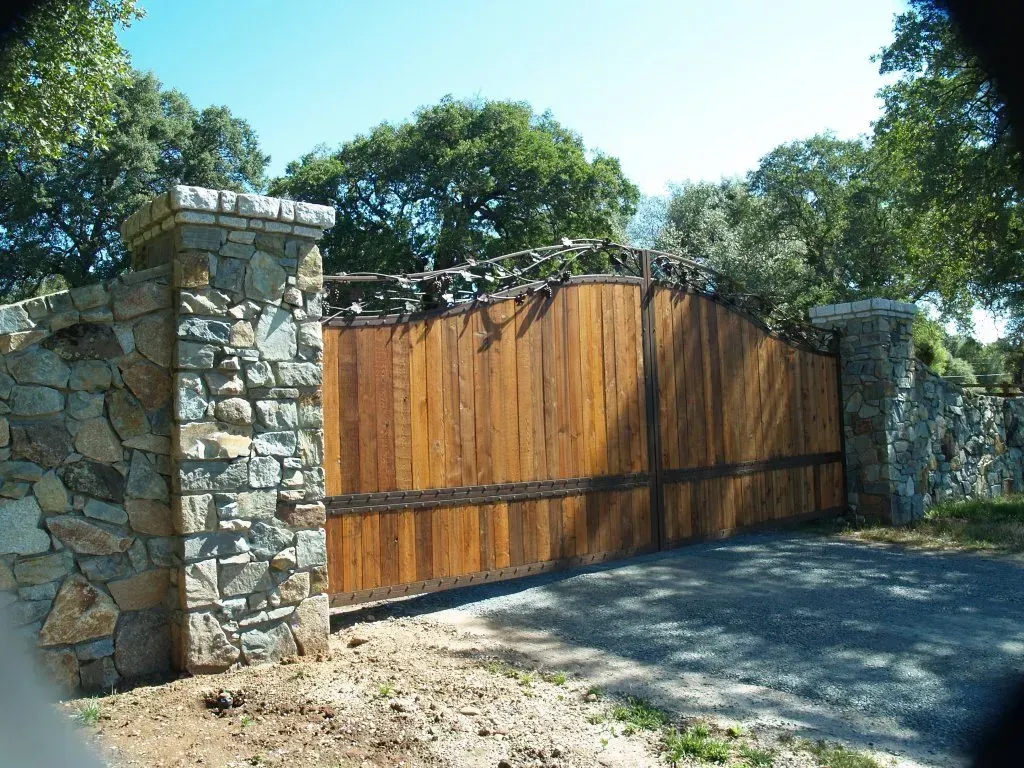 Gallery #61 — Nevada City, CA — Dan Reinhart Masonry