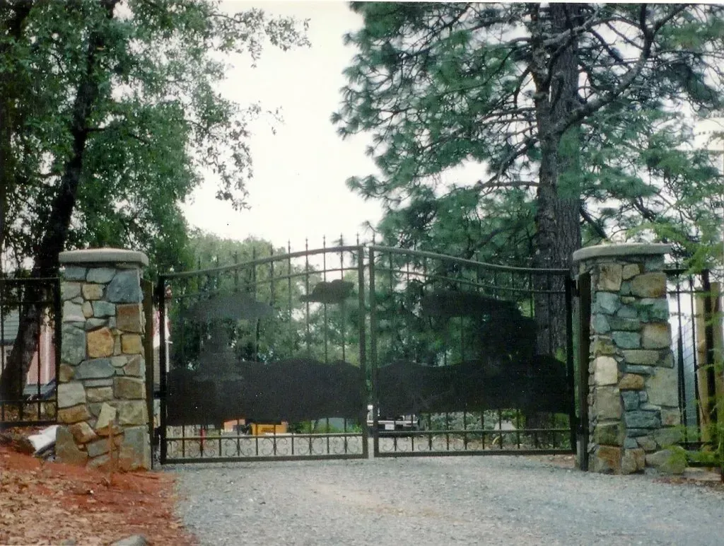 Gallery #39 — Nevada City, CA — Dan Reinhart Masonry