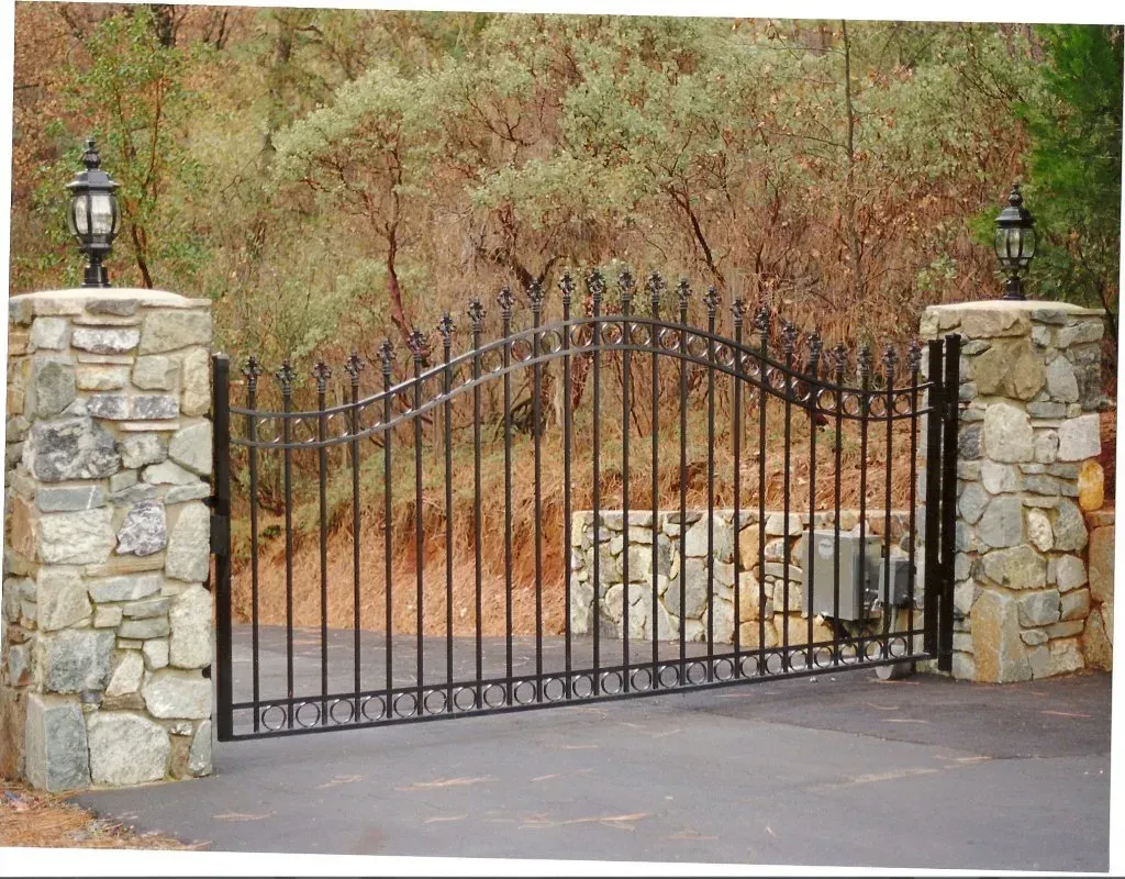 Gallery #27 — Nevada City, CA — Dan Reinhart Masonry