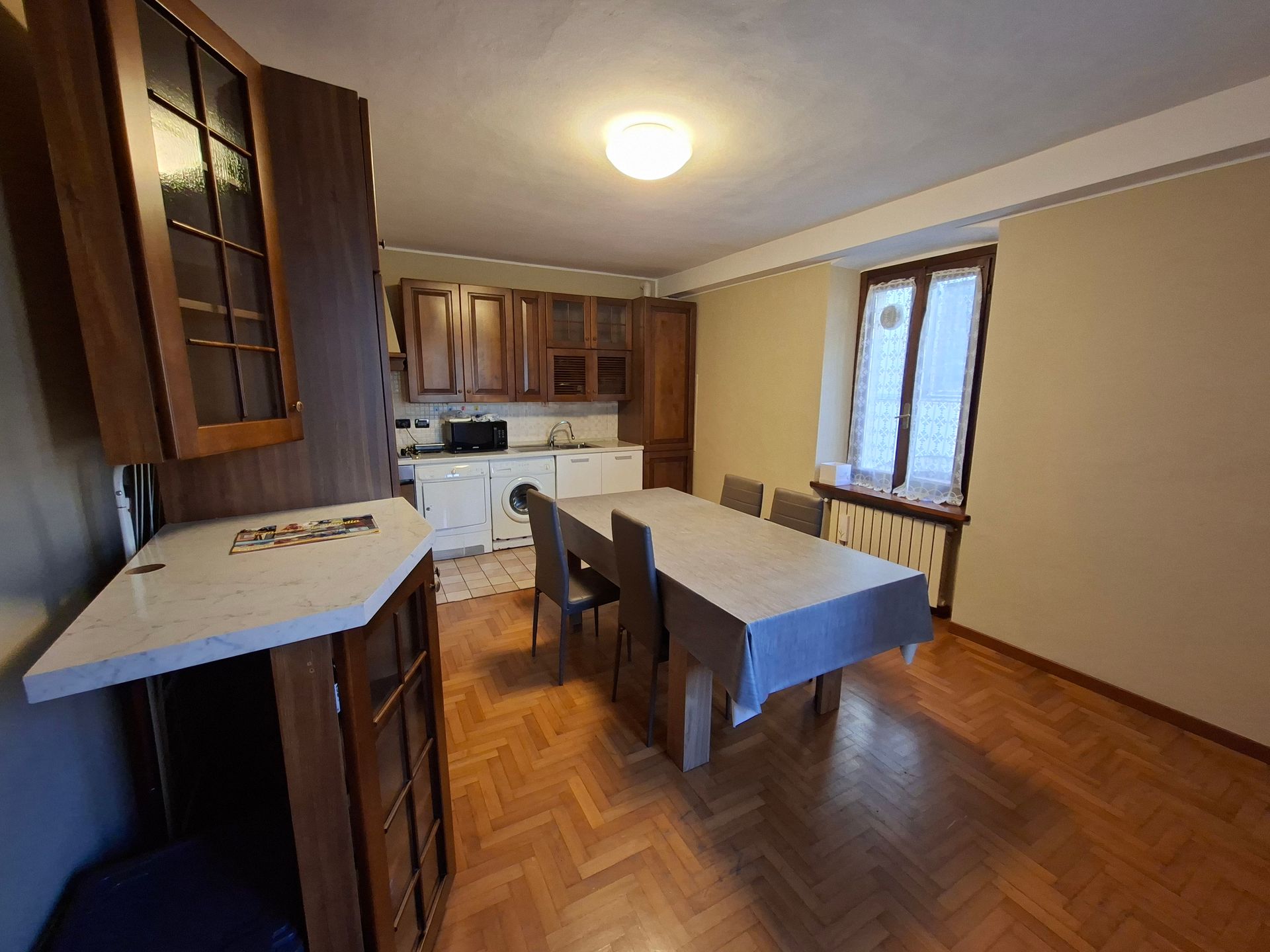 Bilocale Romano di Lombardia, cucina abitabile Romano di Lombardia, ampio bilocale centro storico Romano di Lombardia