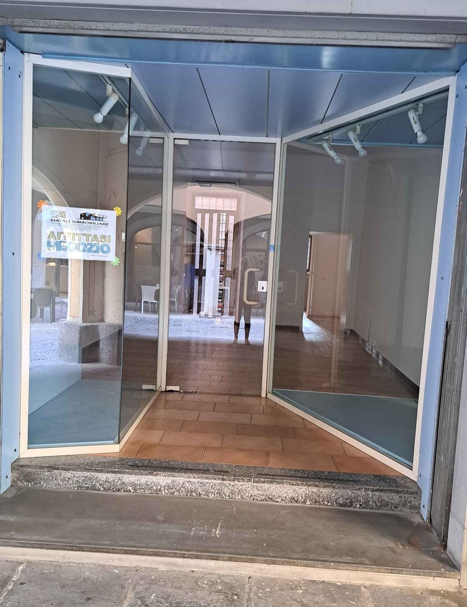 Romano di Lombardia, negozio, locale  commerciale centro storico