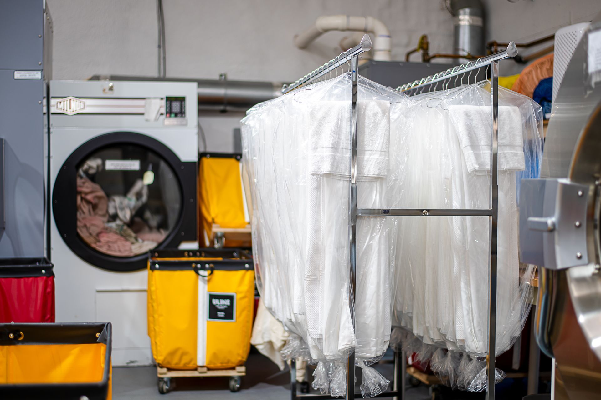 Claire's linens hanigng