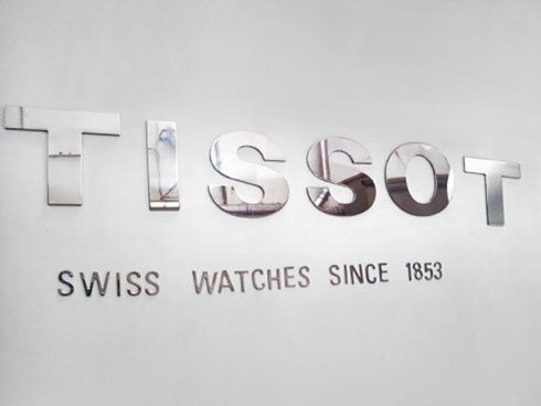 lavorazione fresa tissot metallo lucidato