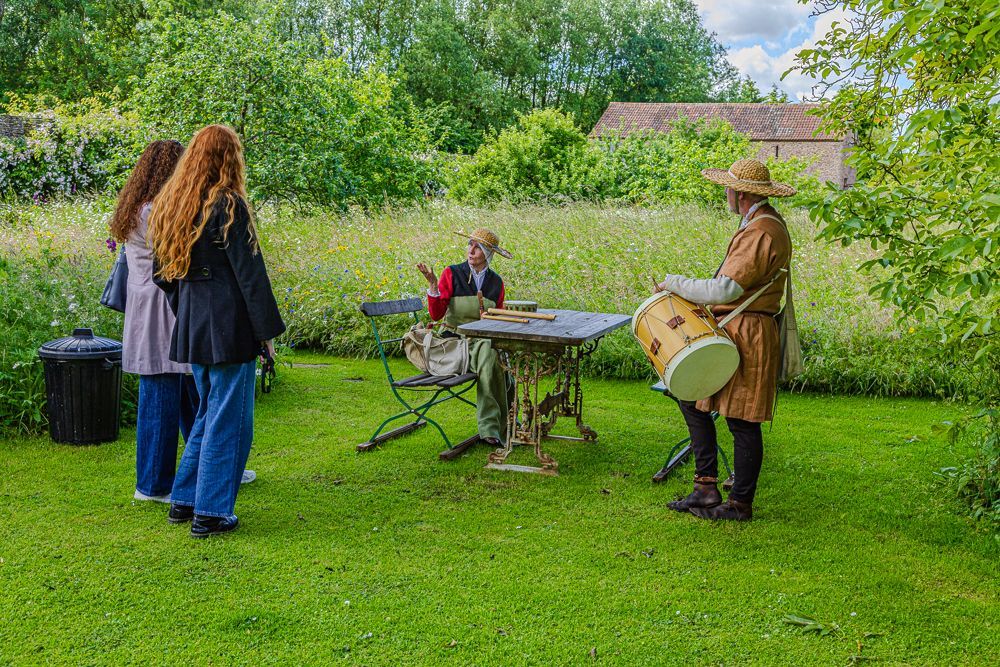 The Merchant’s House Musicians