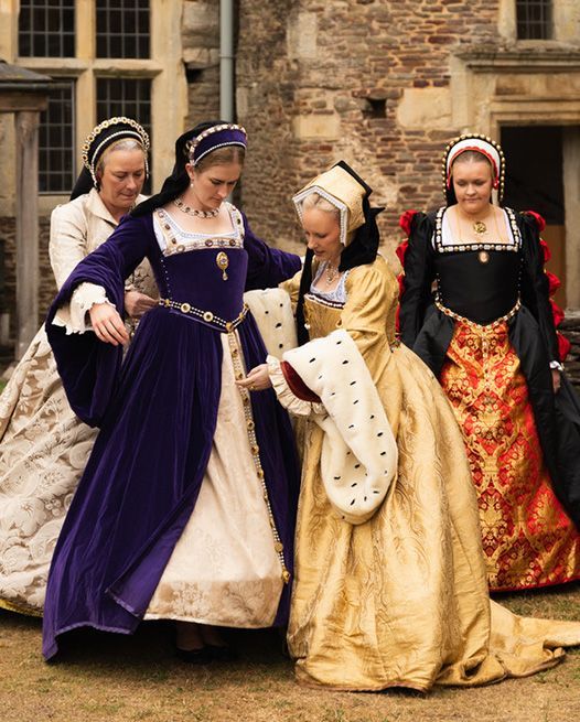Tudor dressing